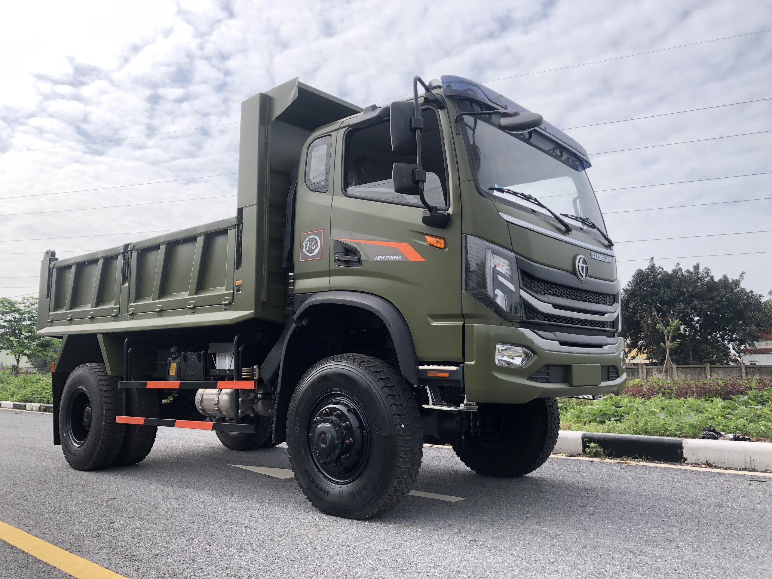Ben Trường Giang (4x4) 8 tấn 2022