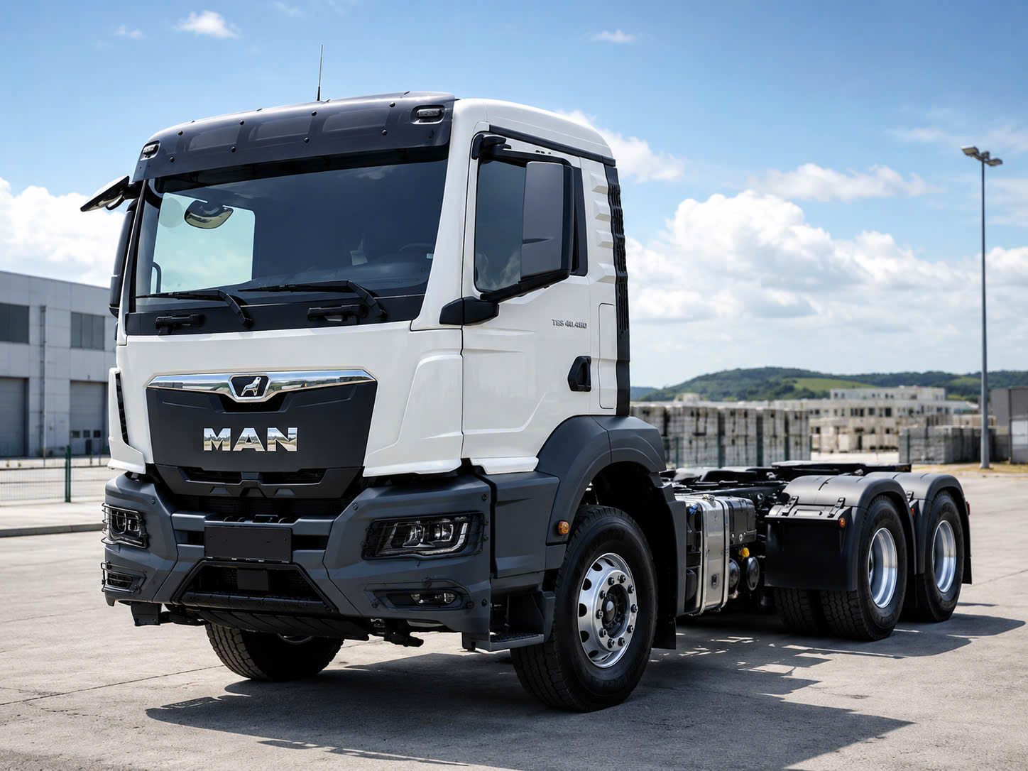 Xe đầu kéo MAN TGS 40.480 6x4 sức kéo 160 Tấn